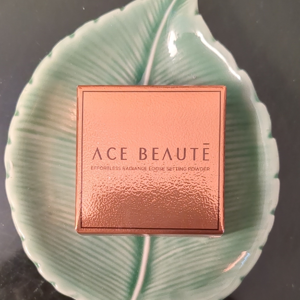 Effortless Radiance Loose Setting Powder